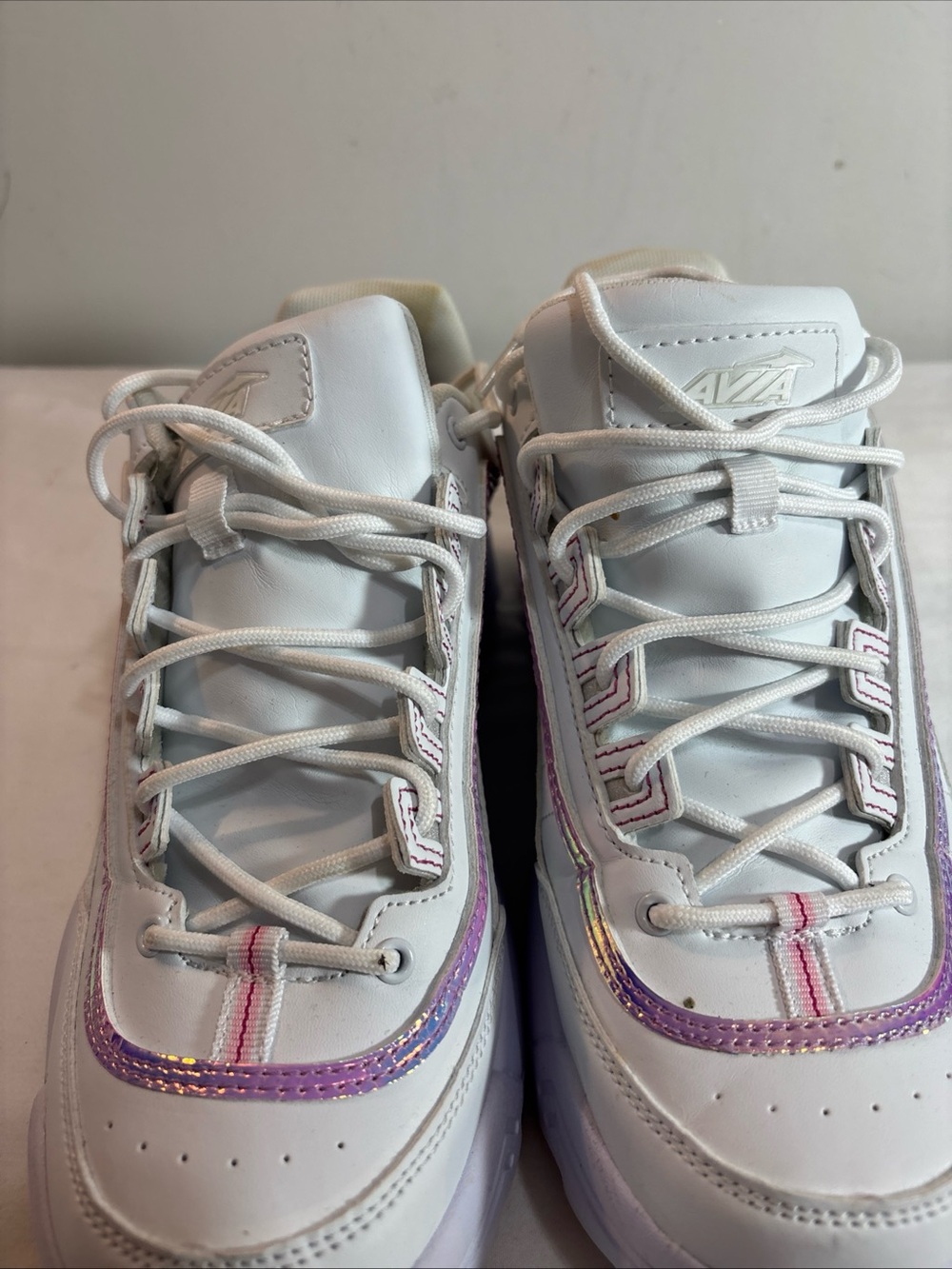 Avia Women's White Sneakers with Pink & Purple Trim. 9/4 - Picture 2 of 10